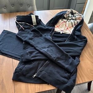 Burberry Navy Track Jogger Set with Signature Check Hood Lining